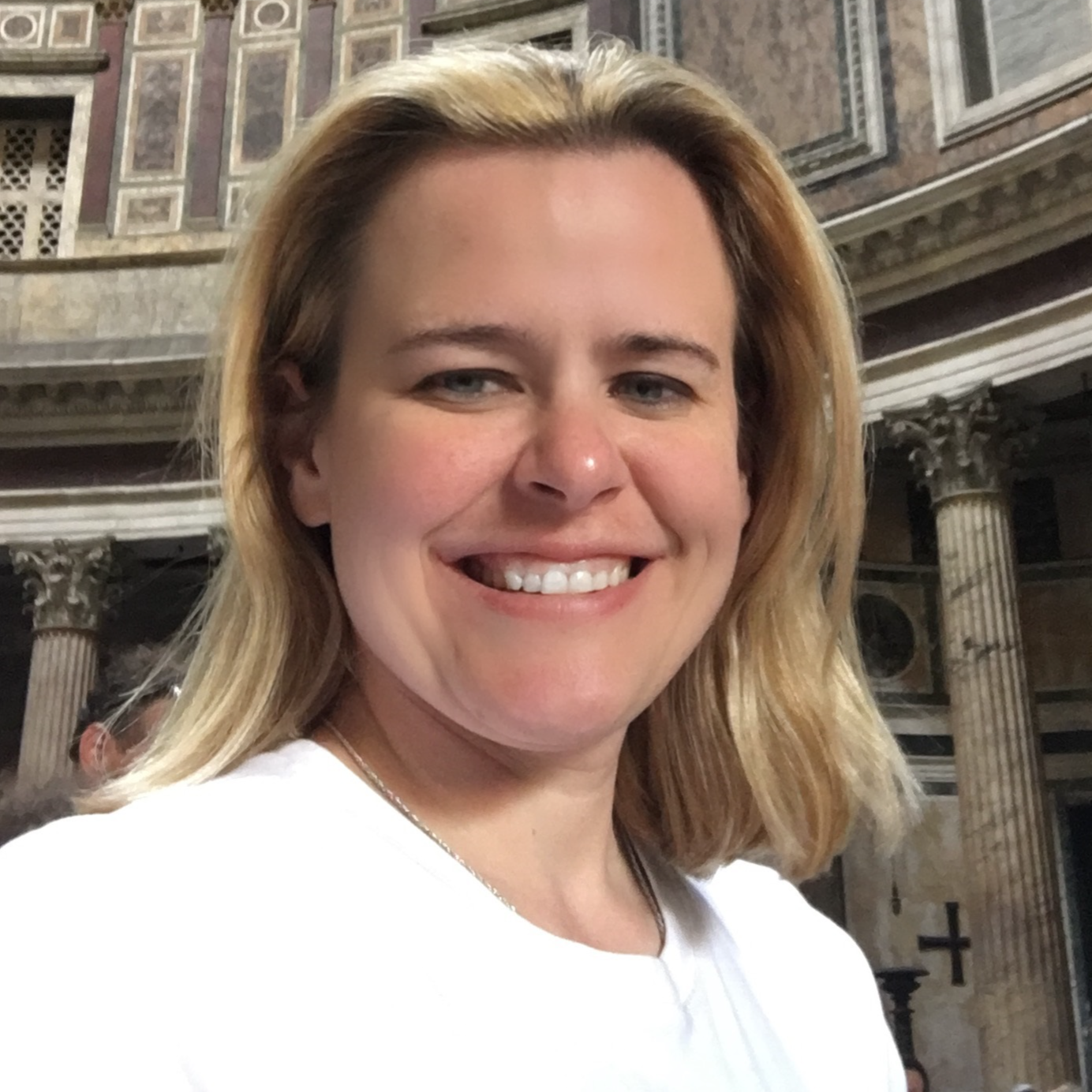 Dr. Elaine Peplow, MD