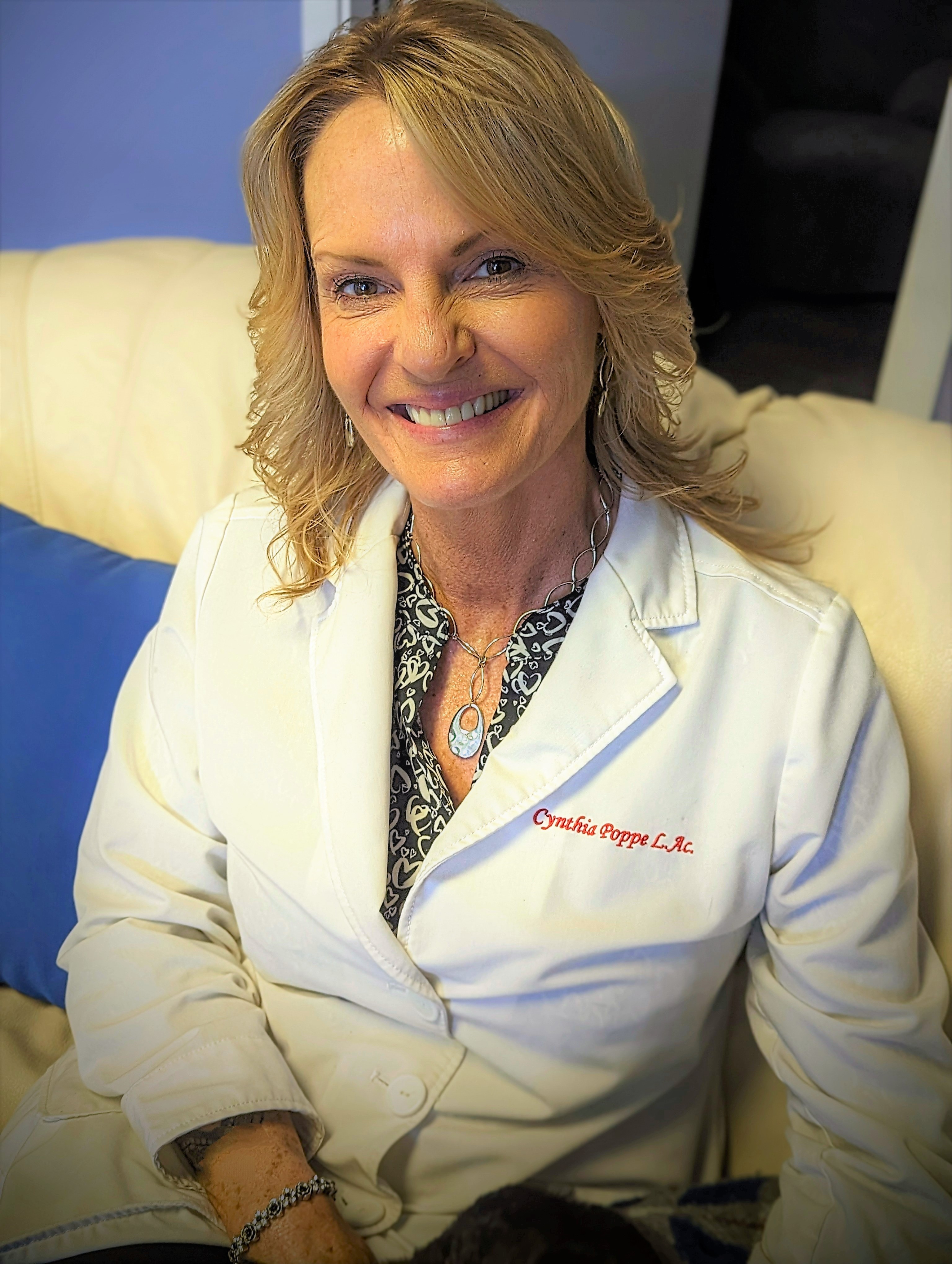 Cynthia Poppe