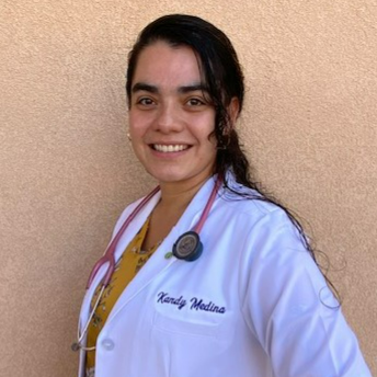 Kandy Medina Perez, FNP-C