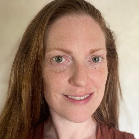 Dr. Holly Holbrooks-Kuratek, MD