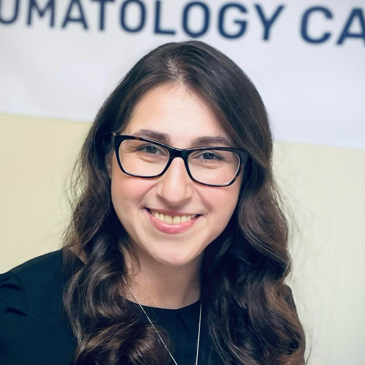 Dr. Bella Fradlis, MD, Rheumatologist