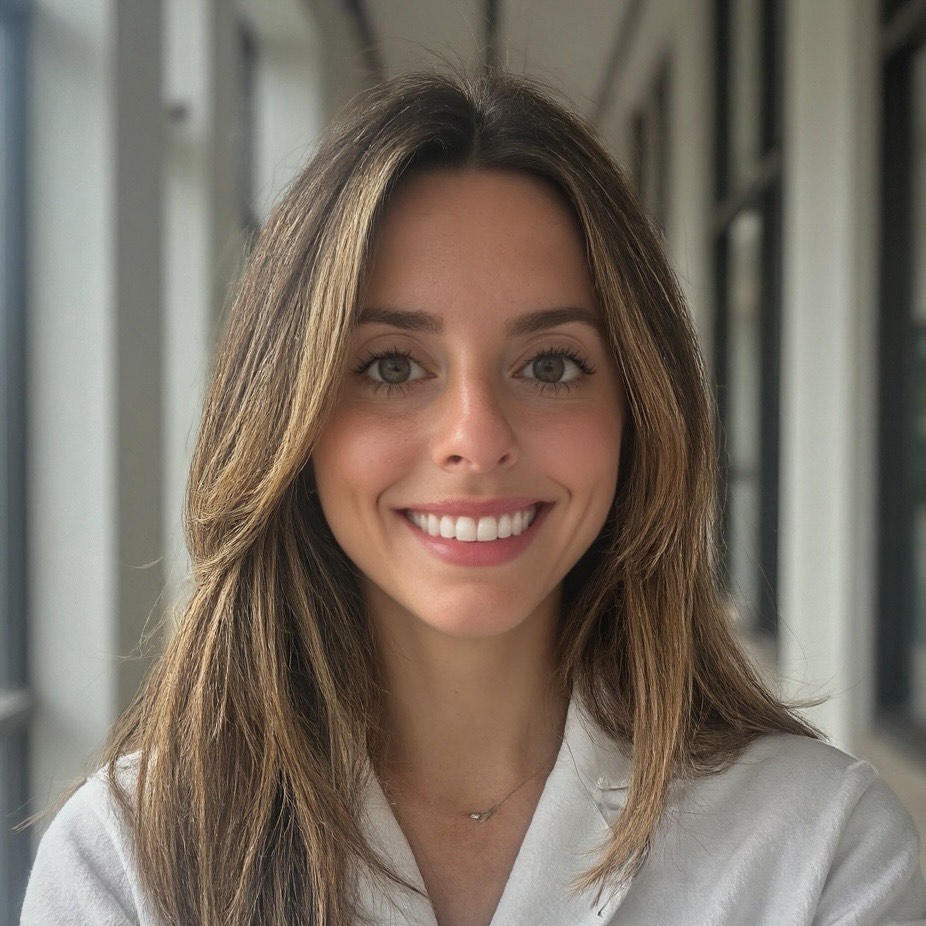Melanie Saray