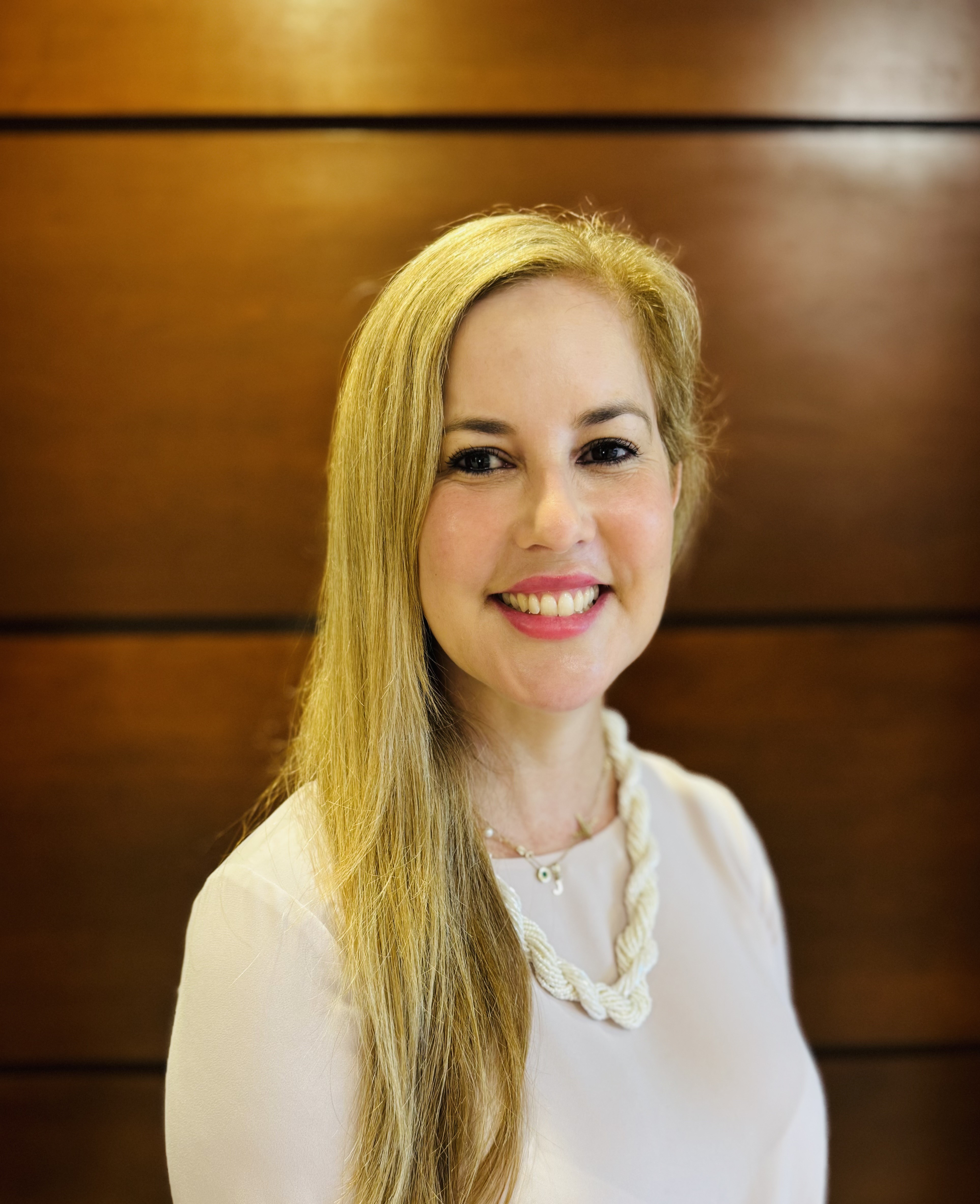 Juliett Gonzalez, PMHNP