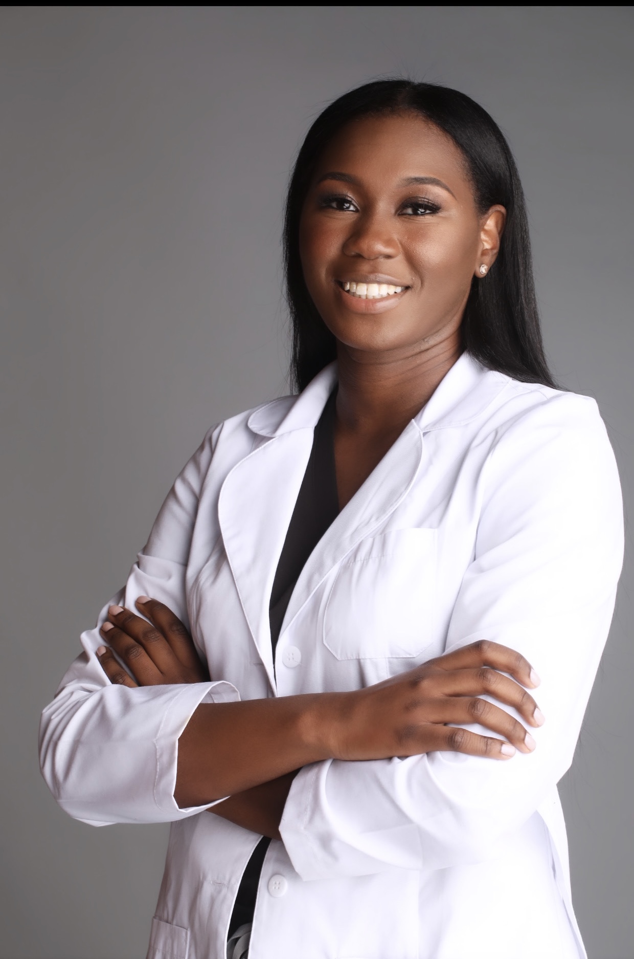 Simone Lomax, NP