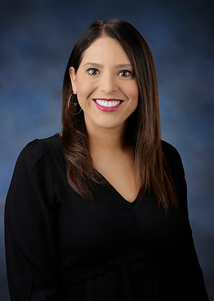 Robin Medina-Reinhart, NP, FNP