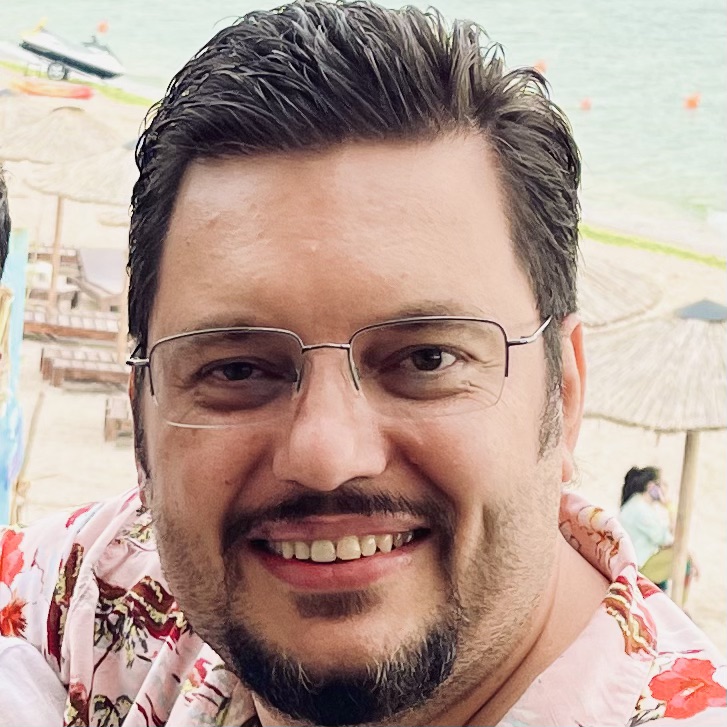 Dr. Luis Bobeica, MD