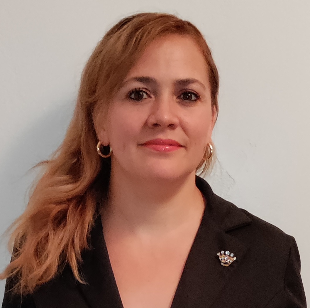 Reina Bauta Gomez, medical massage LMT