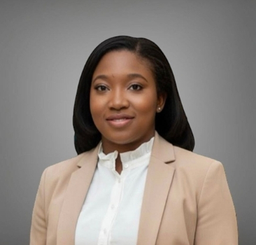 Lisandra Lysaith, NP