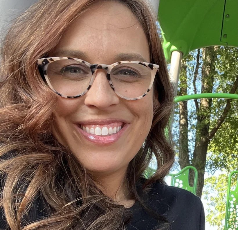 Lindsay Freeman, MA