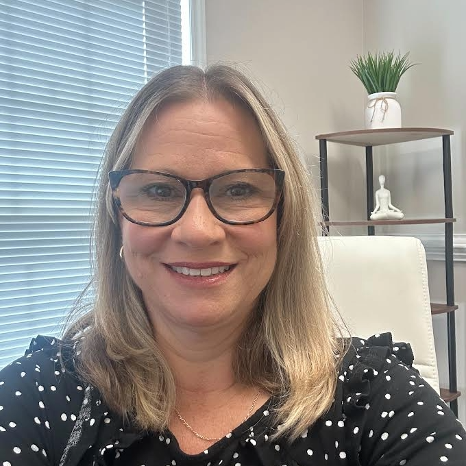 Toni Hickey, PMHNP
