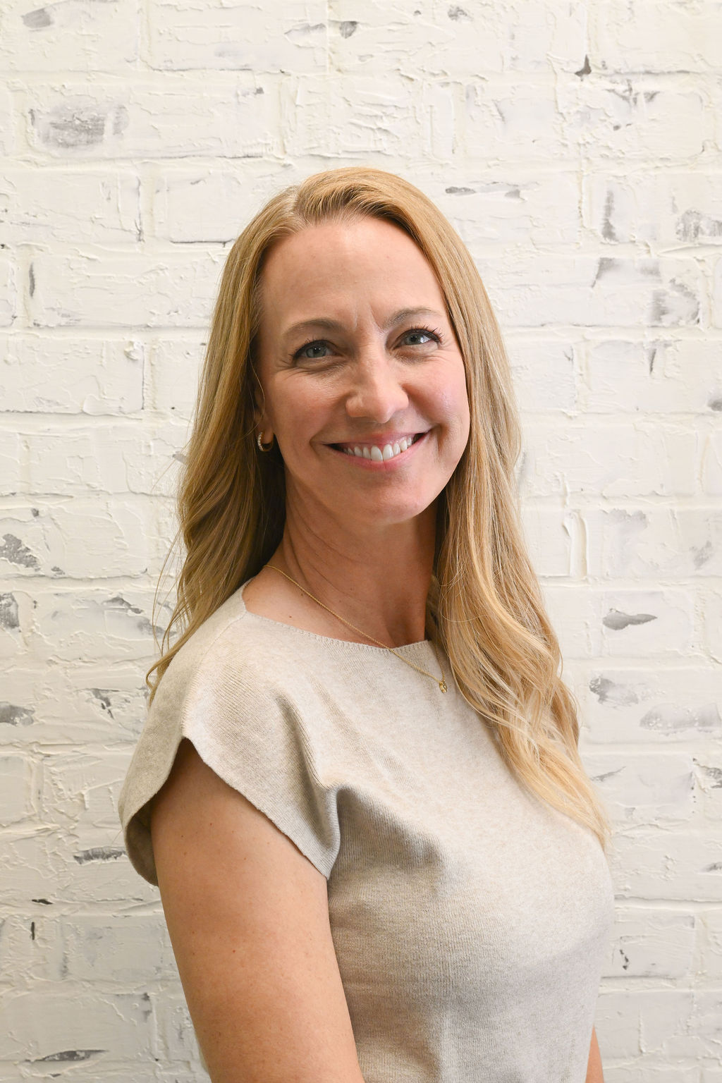 Julia Knaphus, APRN