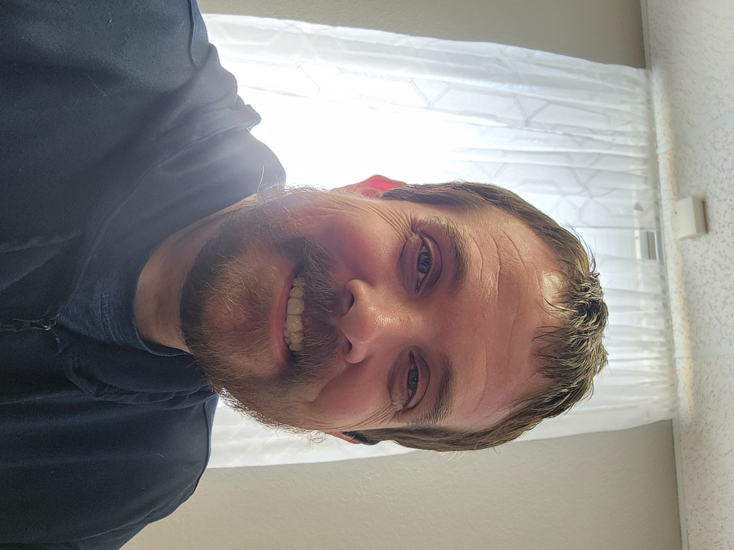 Dustin Hogue